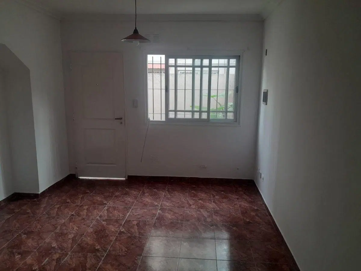 Departamento de 3 Ambientes en Alquiler en San Justo 3