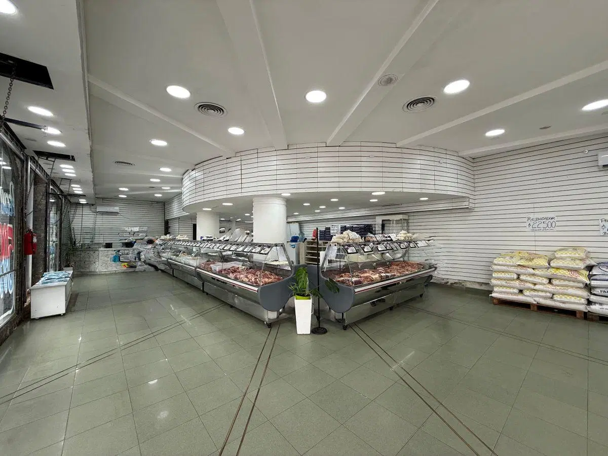 Local Comercial en Alquiler en San Justo Centro 4
