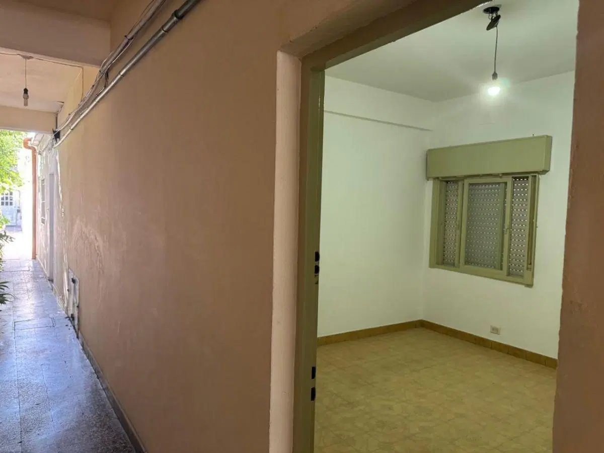 Departamento de 2 Ambientes en Venta en San Justo 3