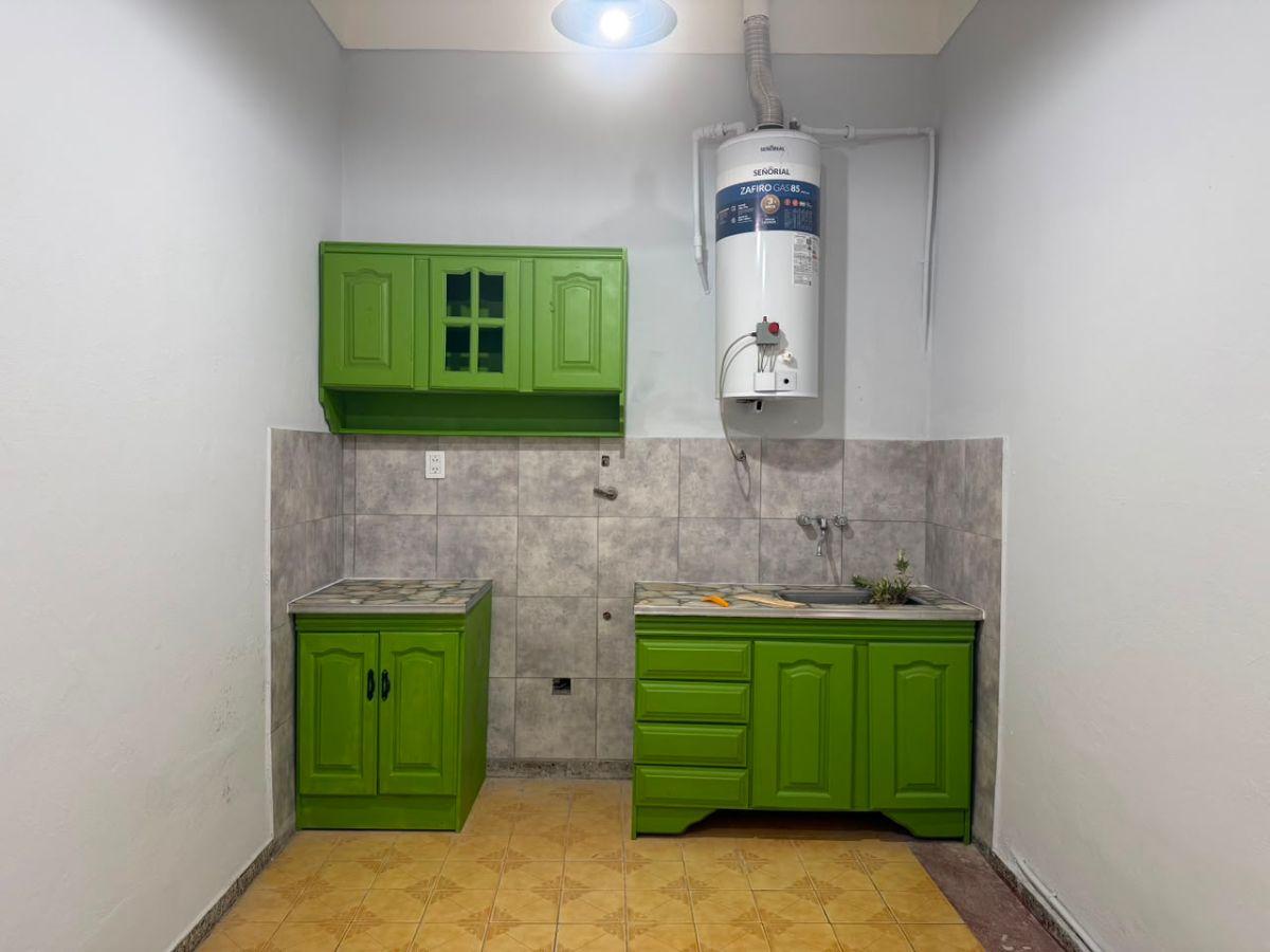 Foto de PH de 3 Ambientes en Alquiler en Villa Lugano, imagen 3