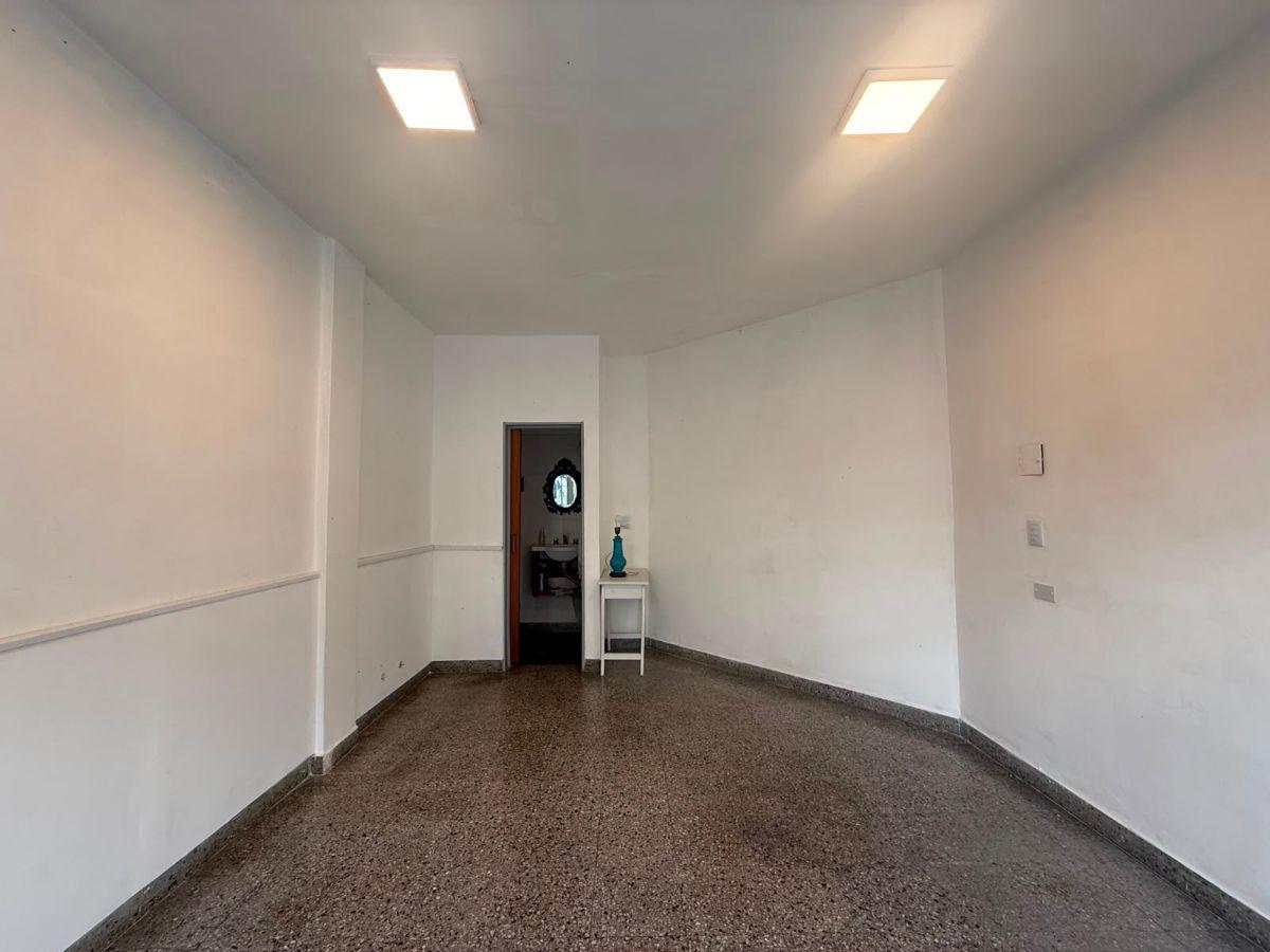 Foto de Local de 15m² en Alquiler en San Justo, imagen 5