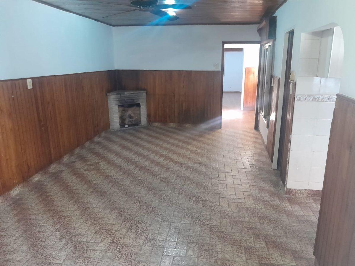 Foto de Casa de 4 Ambientes en Alquiler en Aldo Bonzi, imagen 4