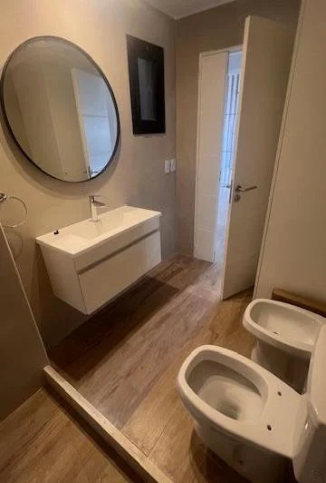 Foto de Hermoso y amplio ambiente, divisible con balcón. Apto profesional., imagen 4