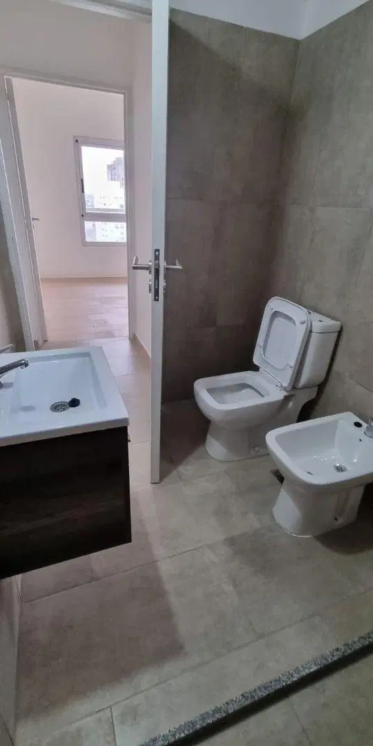 Departamento de 92 m² con 2 habitaciones en venta en Avellaneda 8