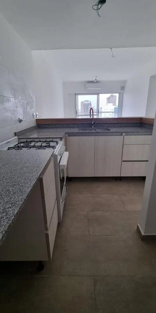 Departamento de 92 m² con 2 habitaciones en venta en Avellaneda 2