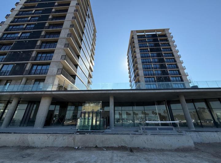 Local comercial en Palmas Park Buenavista