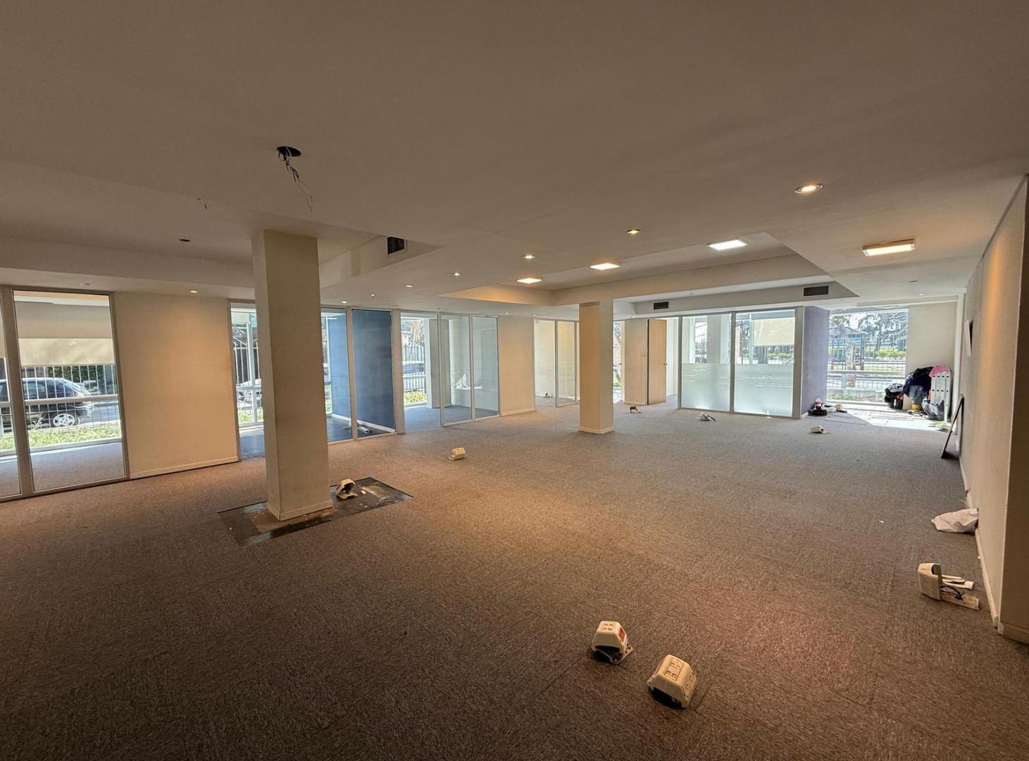 Foto de Alquiler de Oficina en Dardo Rocha / 11 Cocheras / Terraza Gym SUM / Gran Planta, imagen 3