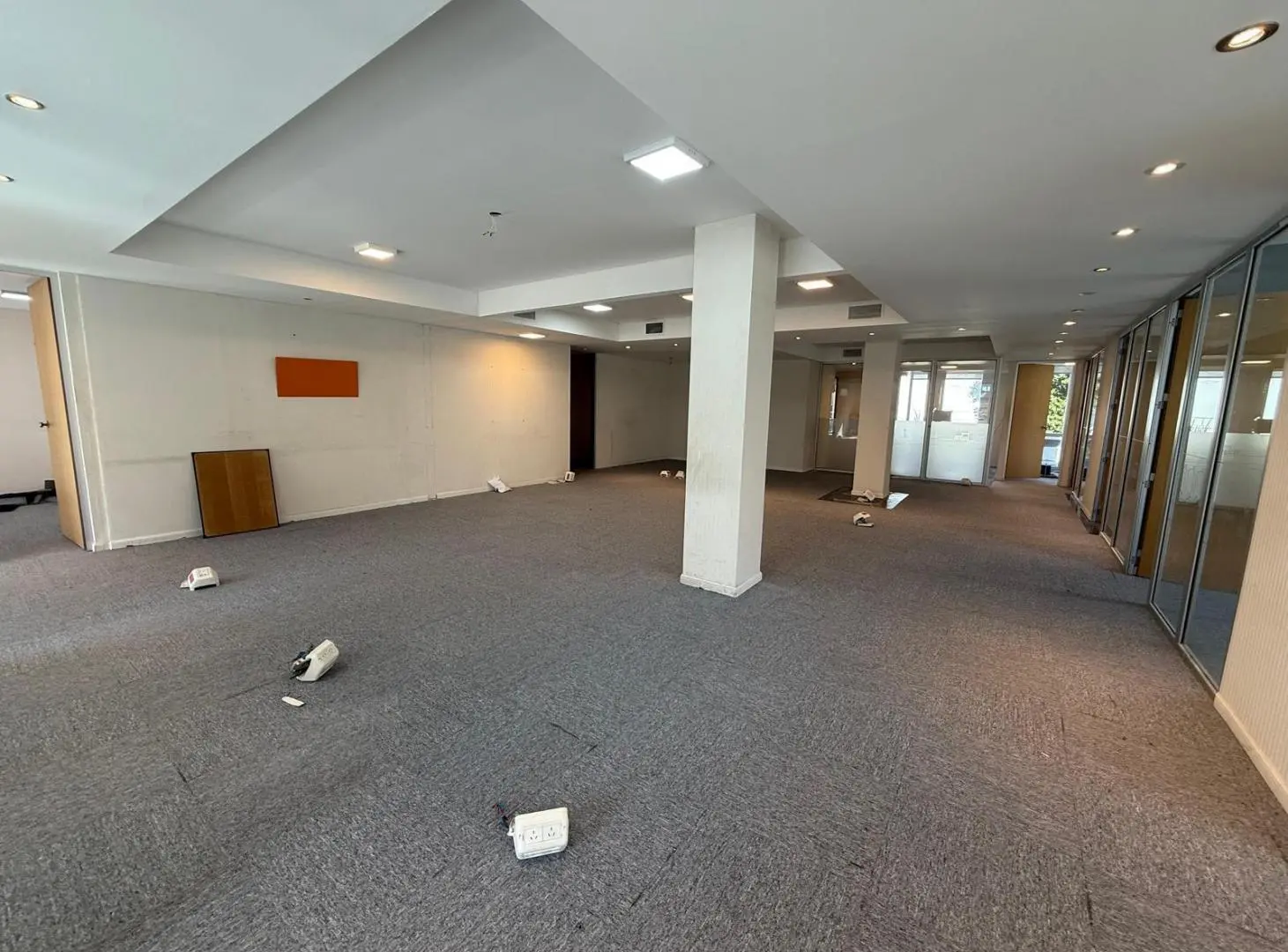 Alquiler de Oficina en Dardo Rocha / 11 Cocheras / Terraza   Gym   SUM / Gran Planta 2