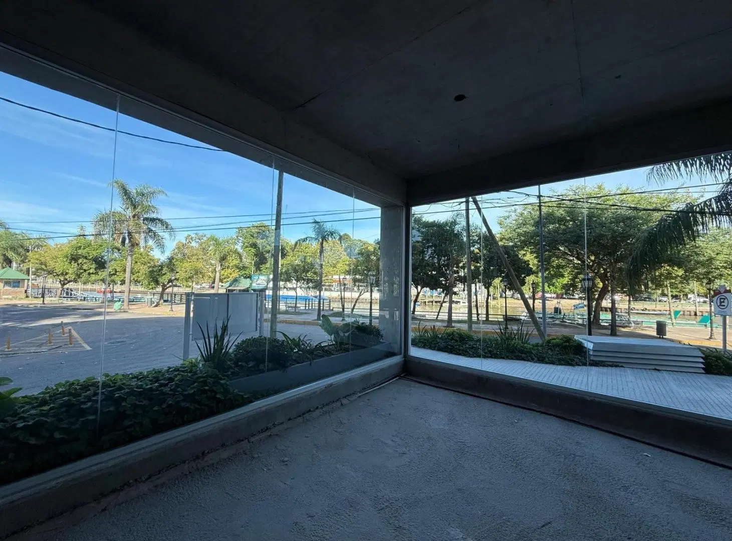 Local comercial en Domus Delta Tigre 1