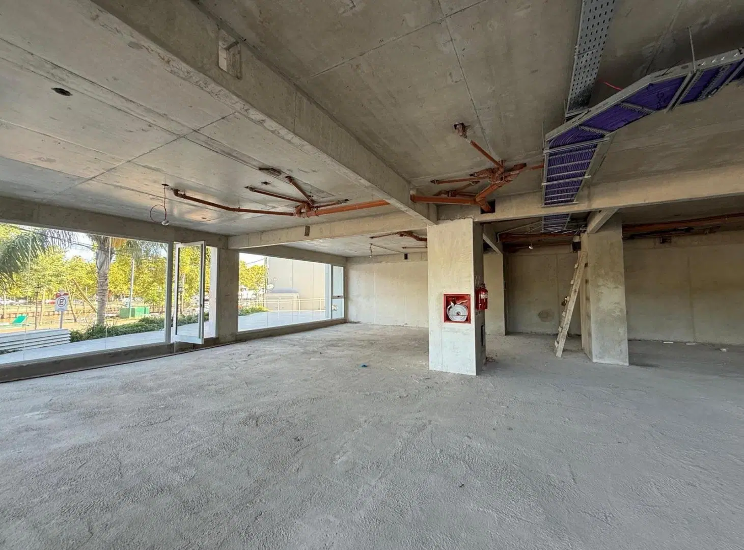 Local comercial en Domus Delta Tigre 3