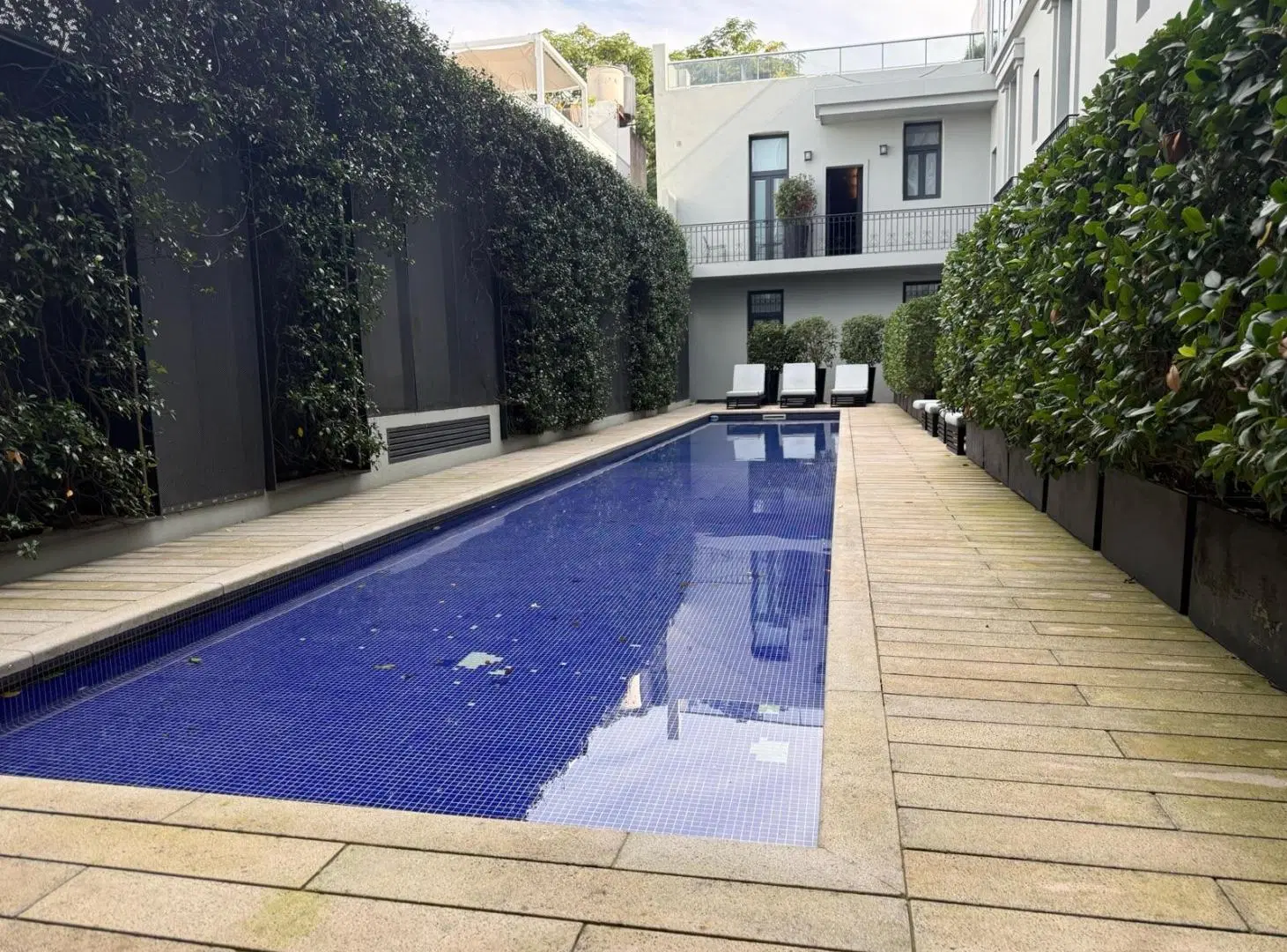 Departamento dos ambientes de lujo en Palacio Cabrera 5