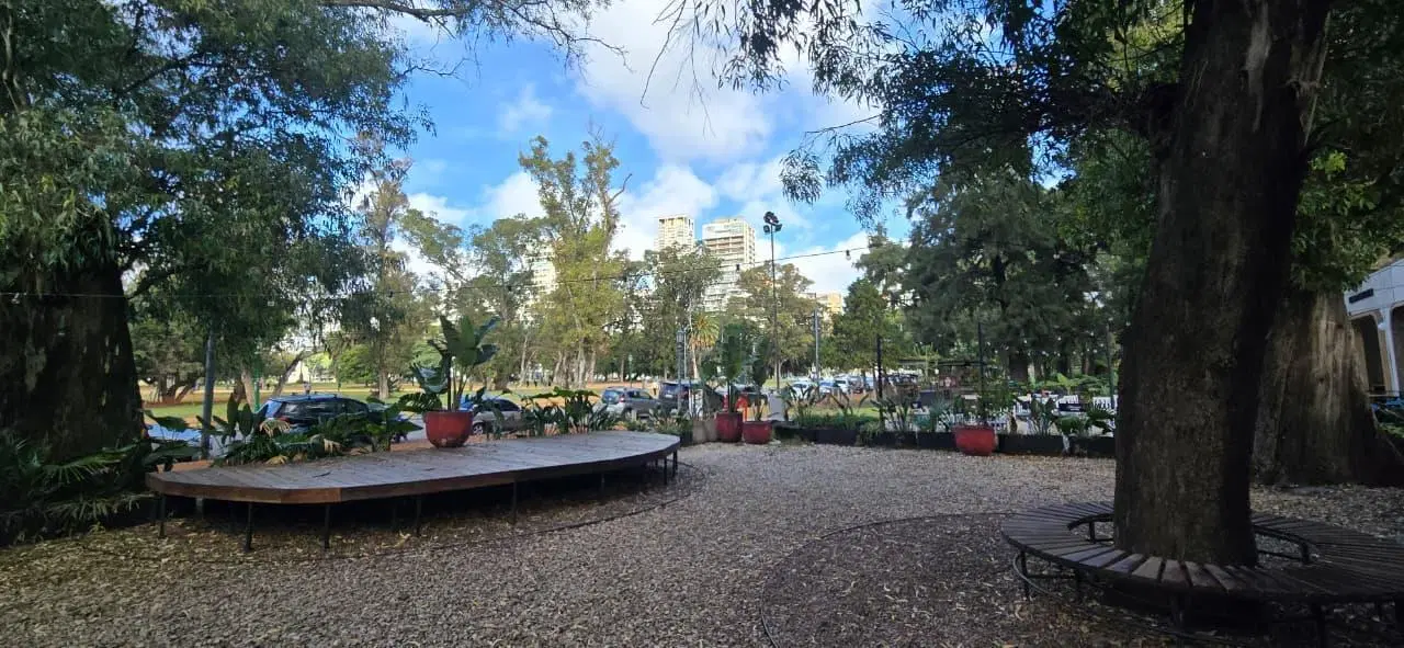 Local en Arcos de Buenos Aires con excelente expansion 4