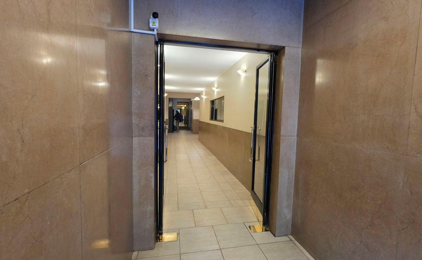 Foto de Oficina y/o Departamento en Alquiler - 3 Amb - Apto Profesional - Zona, imagen 3