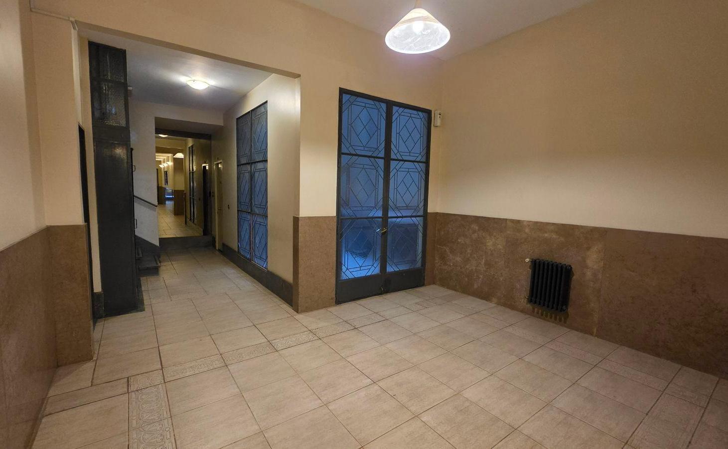 Foto de Oficina y/o Departamento en Alquiler - 3 Amb - Apto Profesional - Zona, imagen 5