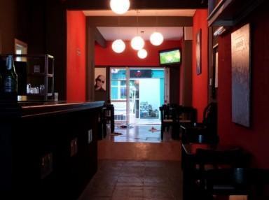 Foto de Excelente local en Retiro, imagen 2