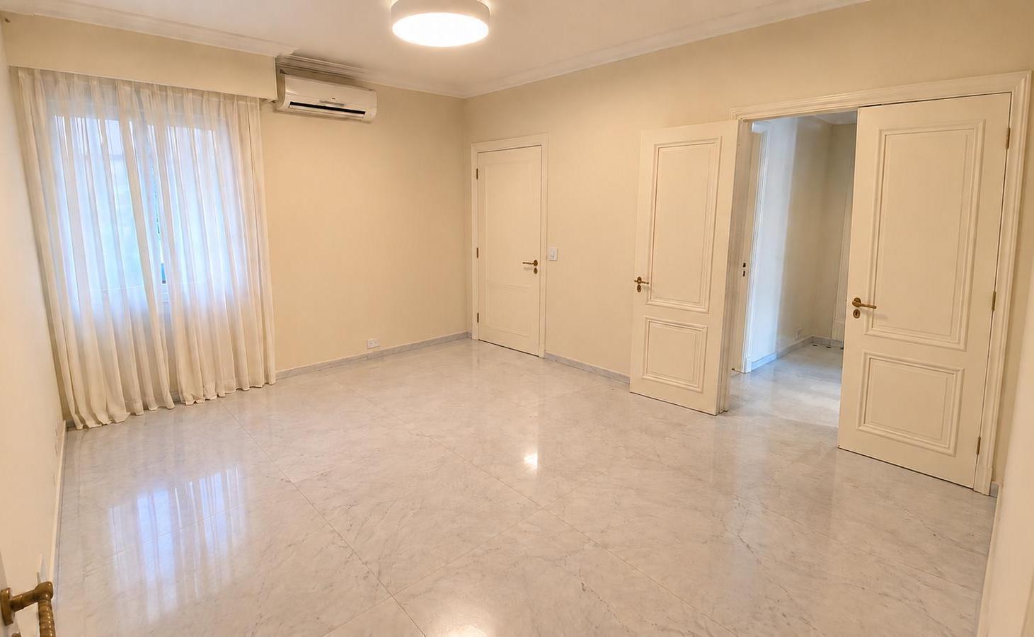 Foto de Departamento en venta sobre la Avda Alvear, imagen 4