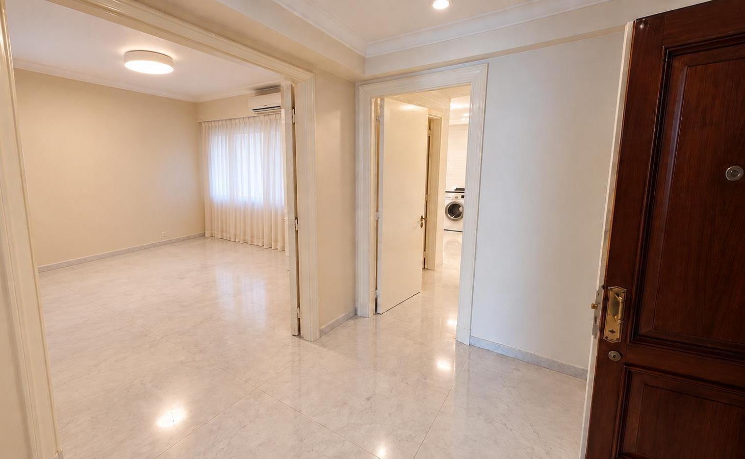 Foto de Departamento en venta sobre la Avda Alvear, imagen 2