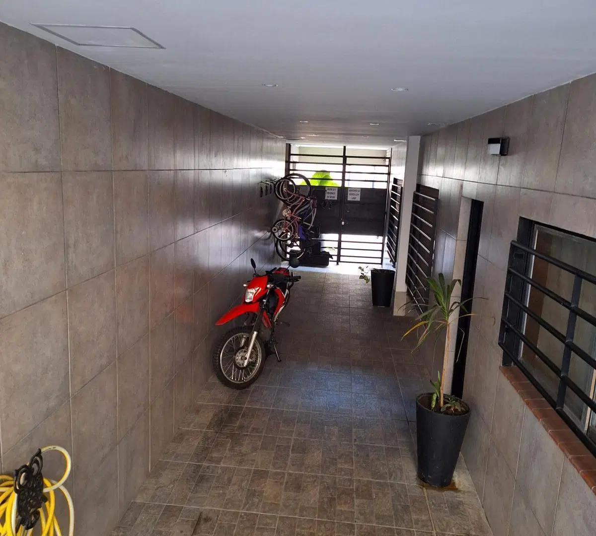 HERMOSO DEPTO. 4 AMBIENTES EN DÚPLEX EN ALQUILER - MUNRO - VICENTE LÓPEZ 3