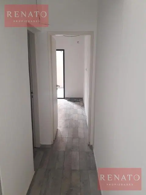 HERMOSO DEPTO. TIPO PH DE 2 AMBIENTES CON PATIO EN ALQUILER 4