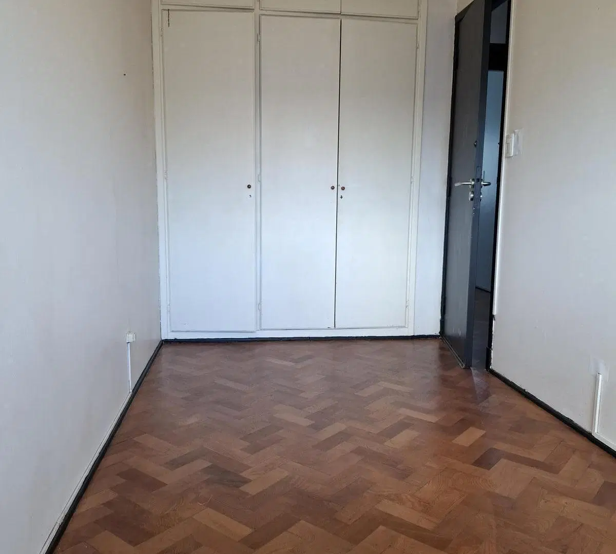 HERMOSO DEPTO. 3 AMBIENTES EN ALQUILER - LA LUCILA - VTE. LOPEZ 5