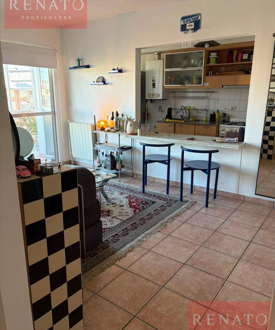 Foto de HERMOSO DEPTO. 3 AMBIENTES CON COCHERA Y TERRAZA PROPIA EN TALAR DE, imagen 3