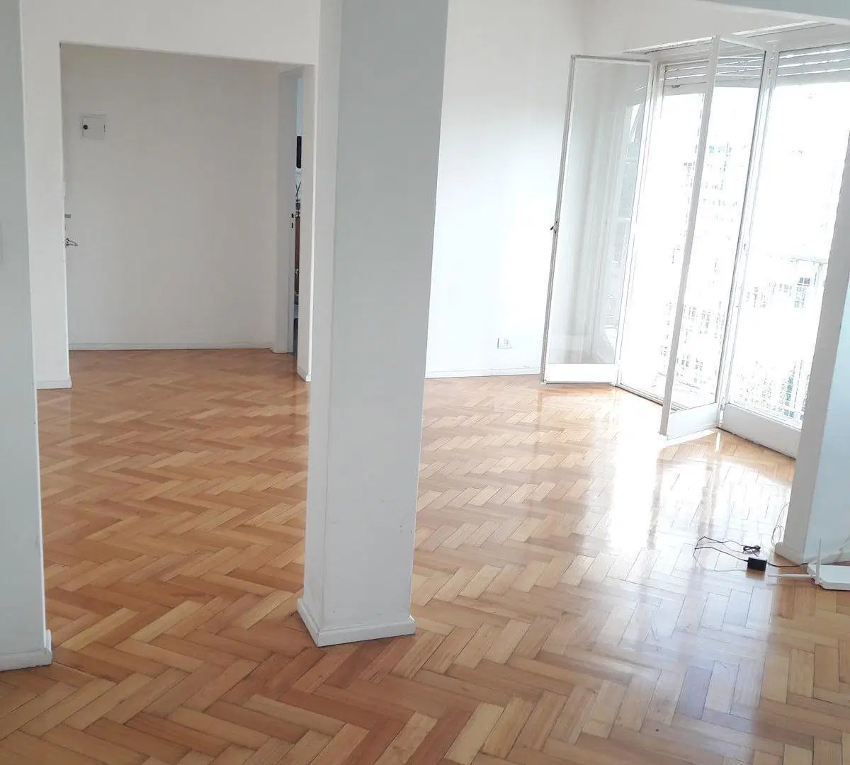 HERMOSO Y AMPLIO DEPTO. 2 AMBIENTES EN ALQUILER - RECOLETA 2