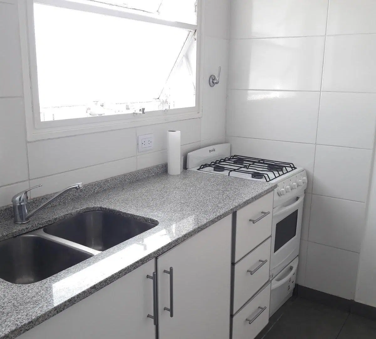 HERMOSO Y AMPLIO DEPTO. 2 AMBIENTES EN ALQUILER - RECOLETA 5