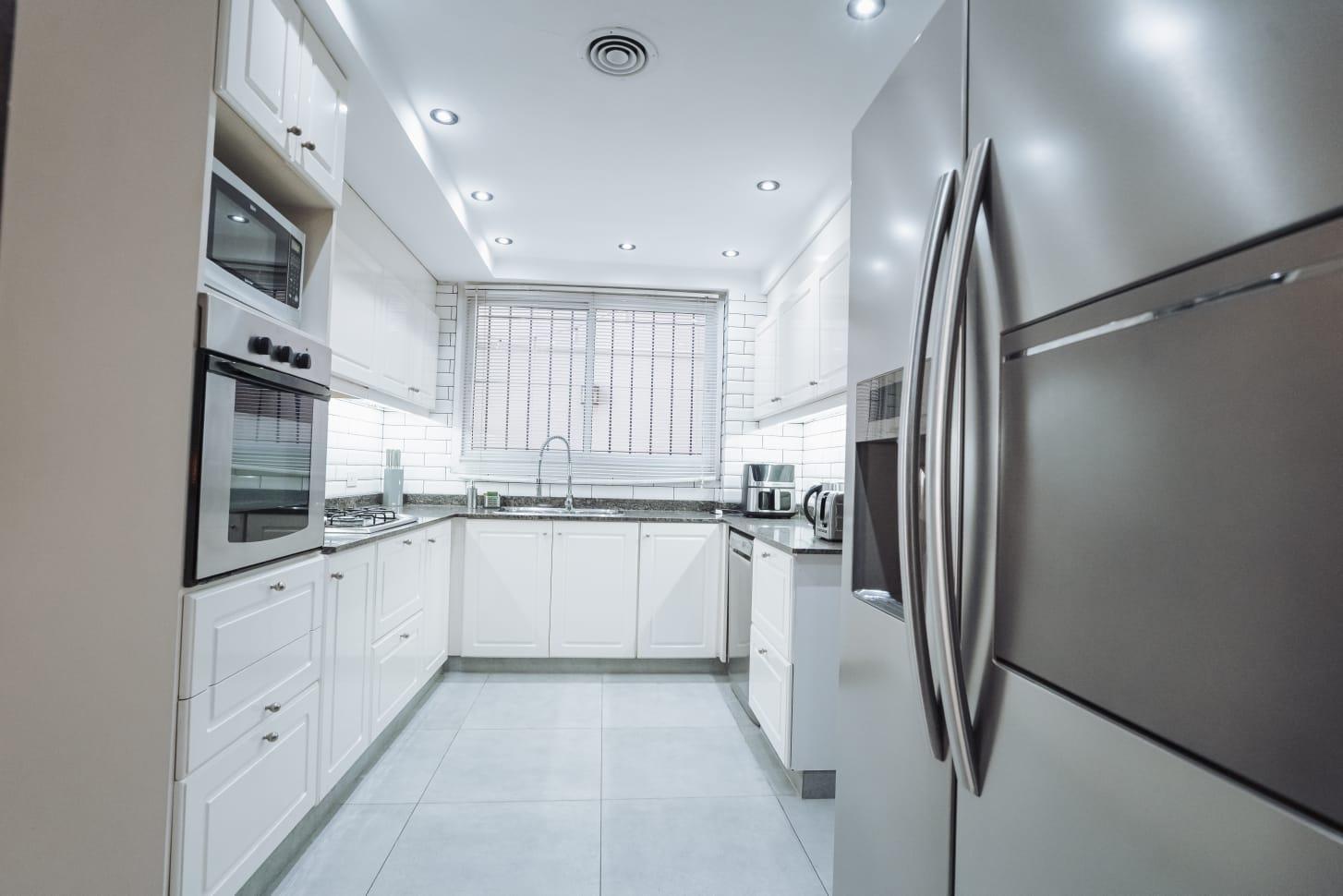 Foto de HERMOSA CASA 8 AMBIENTES CON PILETA EN EXCLUSIVO SECTOR DE VICENTE LOPEZ, imagen 4