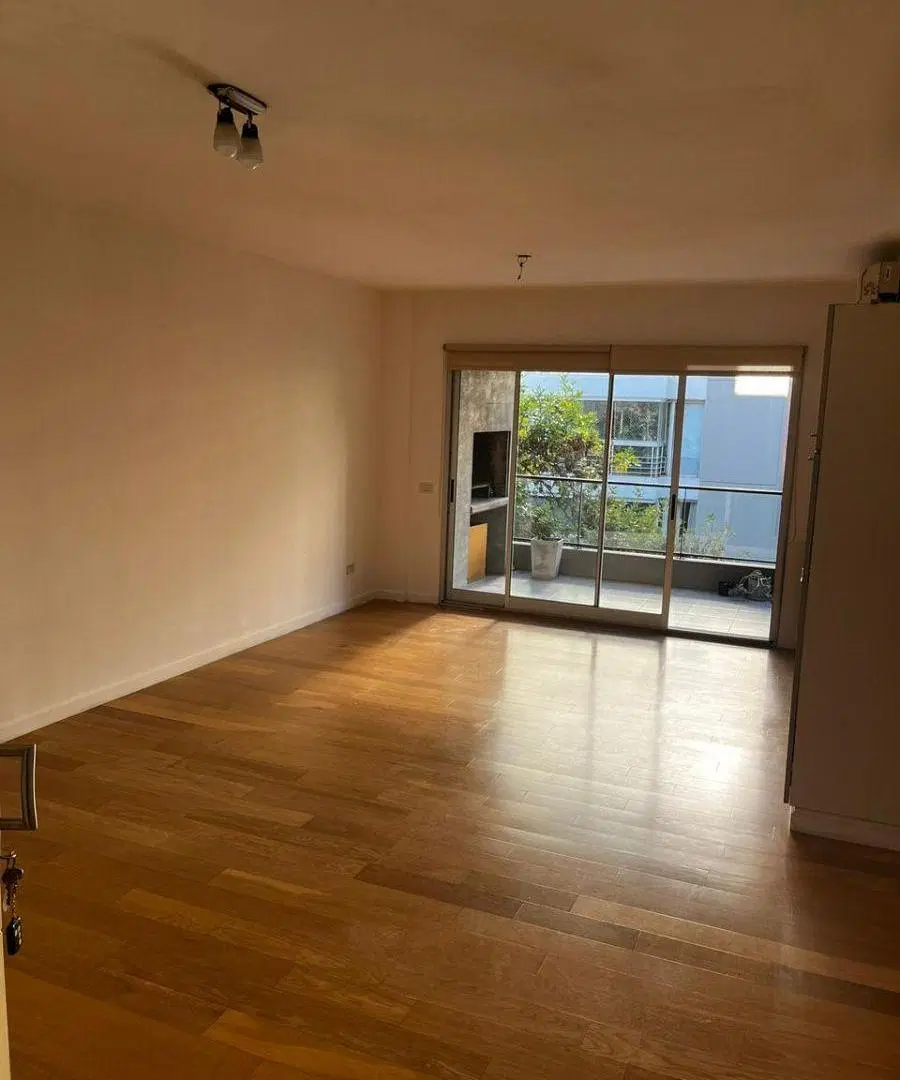 Balcón Terraza con Parrilla propia, Cochera fija. Amplio Living, Apto, laundry, SUM. 3