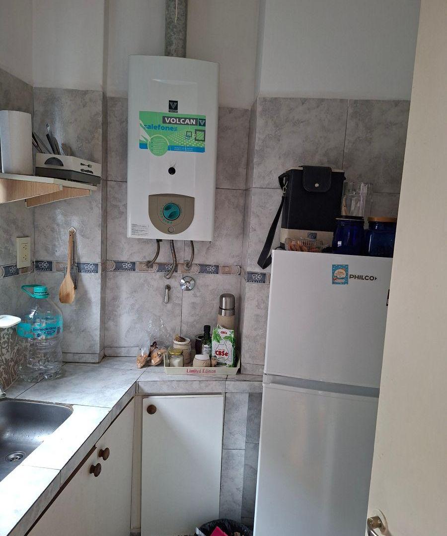 Foto de Monoambiente ambolado equipado cálido al frente cocina independiente, imagen 4
