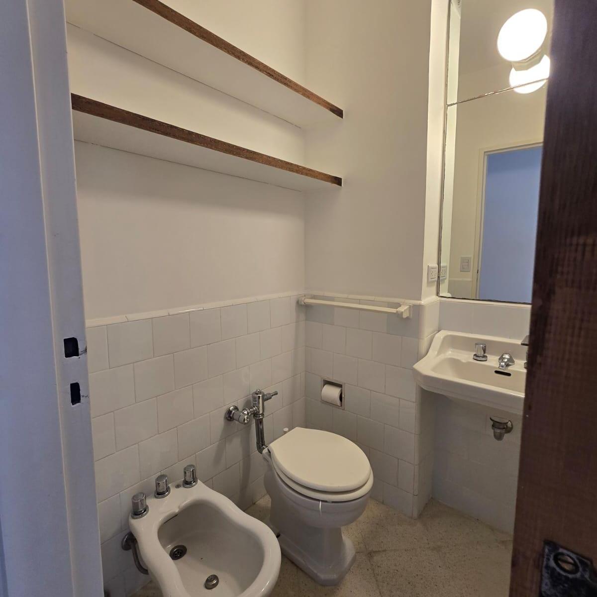 Oportunidad! Depto 2 Amb en Venta. Microcentro Amoblado 1