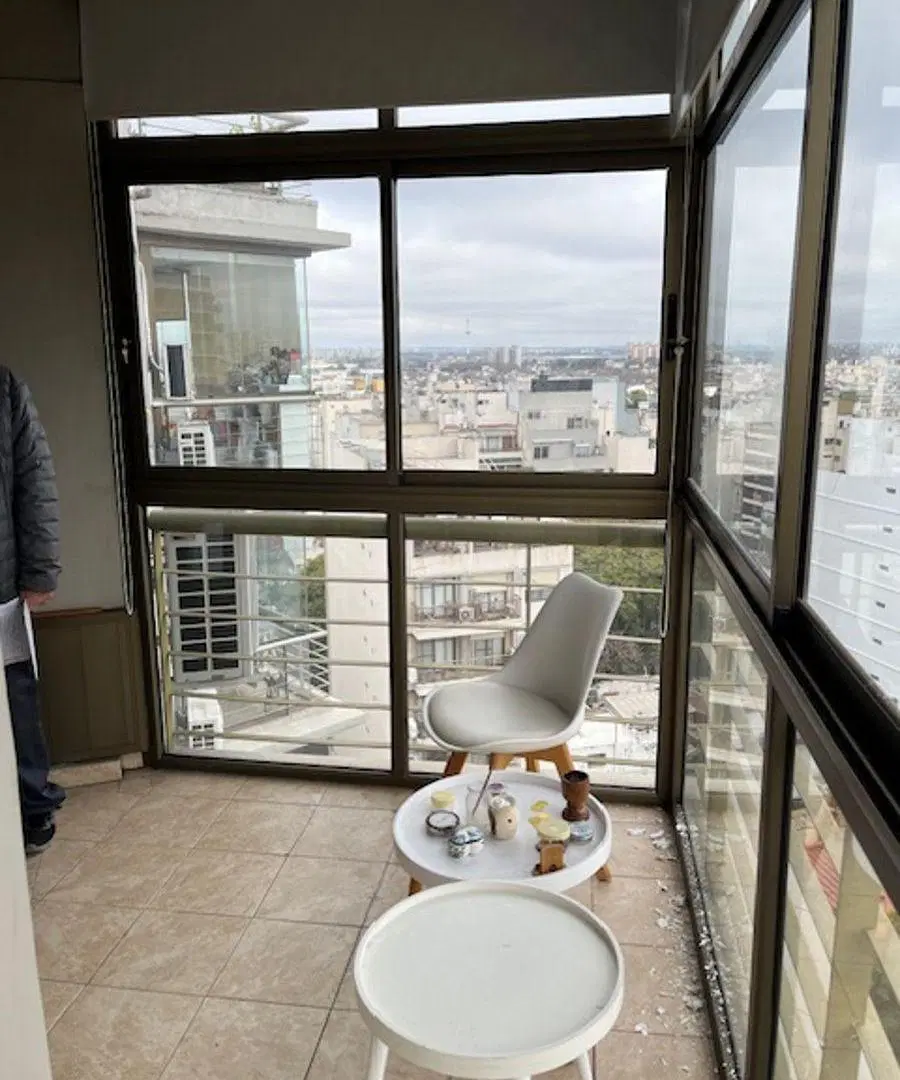 Hermoso 3 ambientes, con cochera cubierta y full amenities! 1