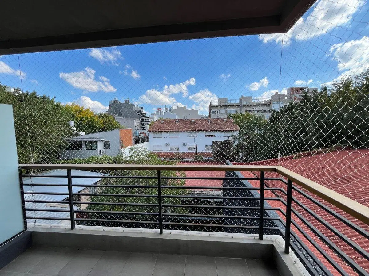 Hermoso departamento de 1 amb con balcón y baulera, super luminoso!! 3