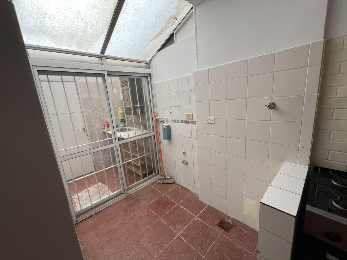 Foto de departamento de 2 ambientes, con jardín y escritorio único!!!, imagen 4