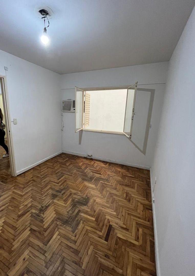 Foto de Depto de 2 Apto Profesional, muy buena ubicación, imagen 5