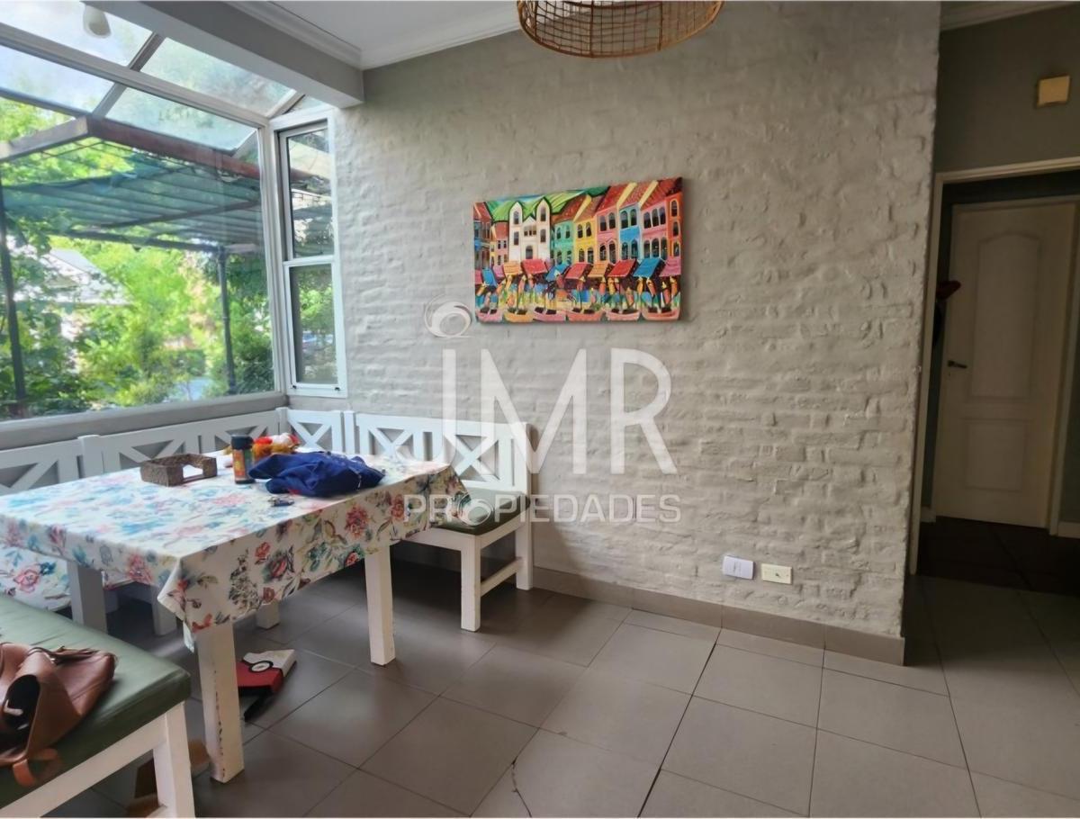 Casa Apto Crédito | 210 m² | Lote 860 m² | Pileta | El Molino