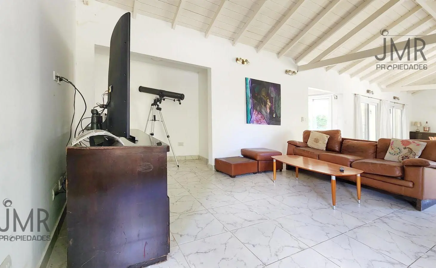 Casa en Lagartos sobre lote 1600 m² con pileta y golf — apto crédito 4