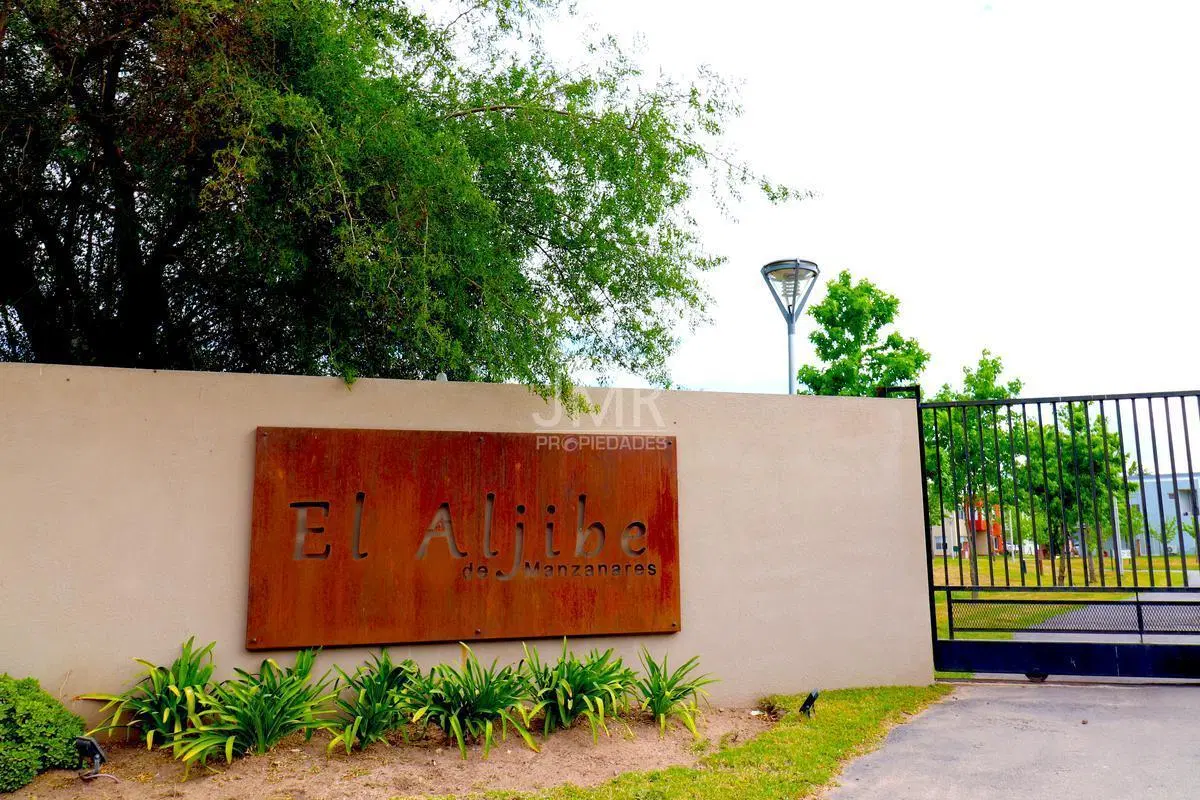 JMR Propiedades | Barrio El Aljibe | Lote en Venta 261 m2 3