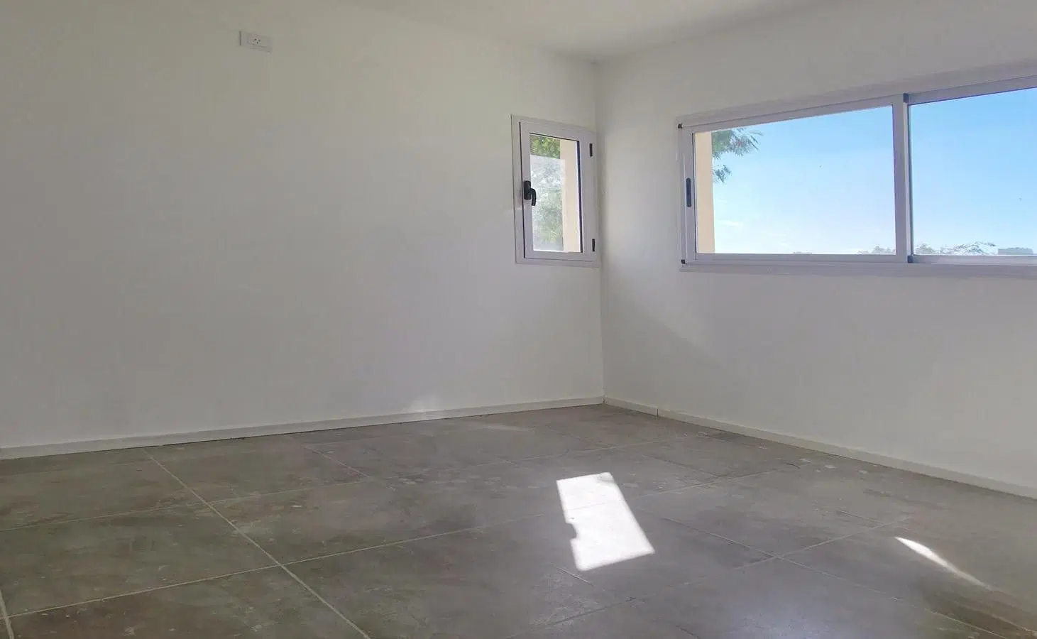 CASA EN VENTA 4 AMBIENTES EN SANTA EMILIA – PILAR DEL ESTE 3