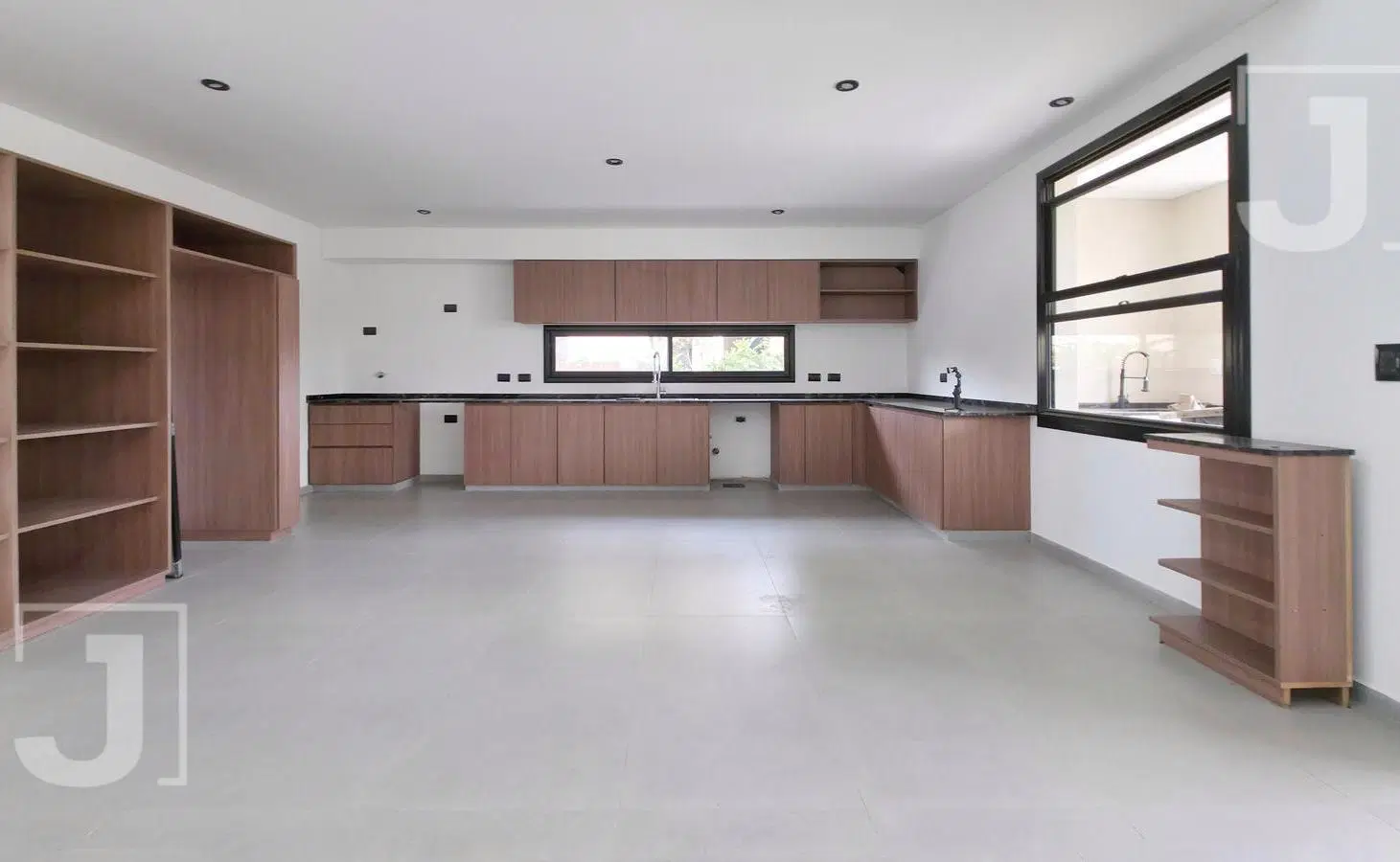 Casa en Venta | Medal Country Club | 4 Dormitorios | Pileta | Vista al Golf | A Estrena 3