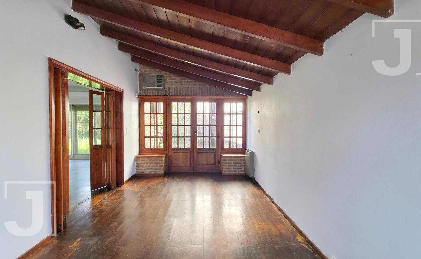 Foto de CASA EN VENTA EN MARTÍNEZ – 3 DORMITORIOS + ESCRITORIO – JARDÍN Y, imagen 3