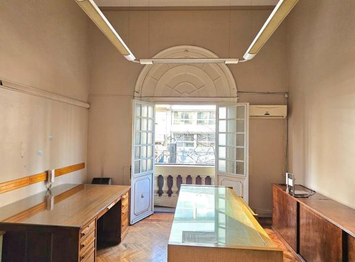 Departamento en Balvanera 320m2 frente con balcón 5