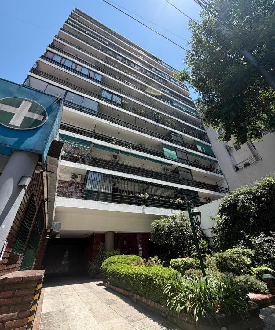 Venta Departamento 4 ambientes con dependencias - 2 balcones - frente - Congreso