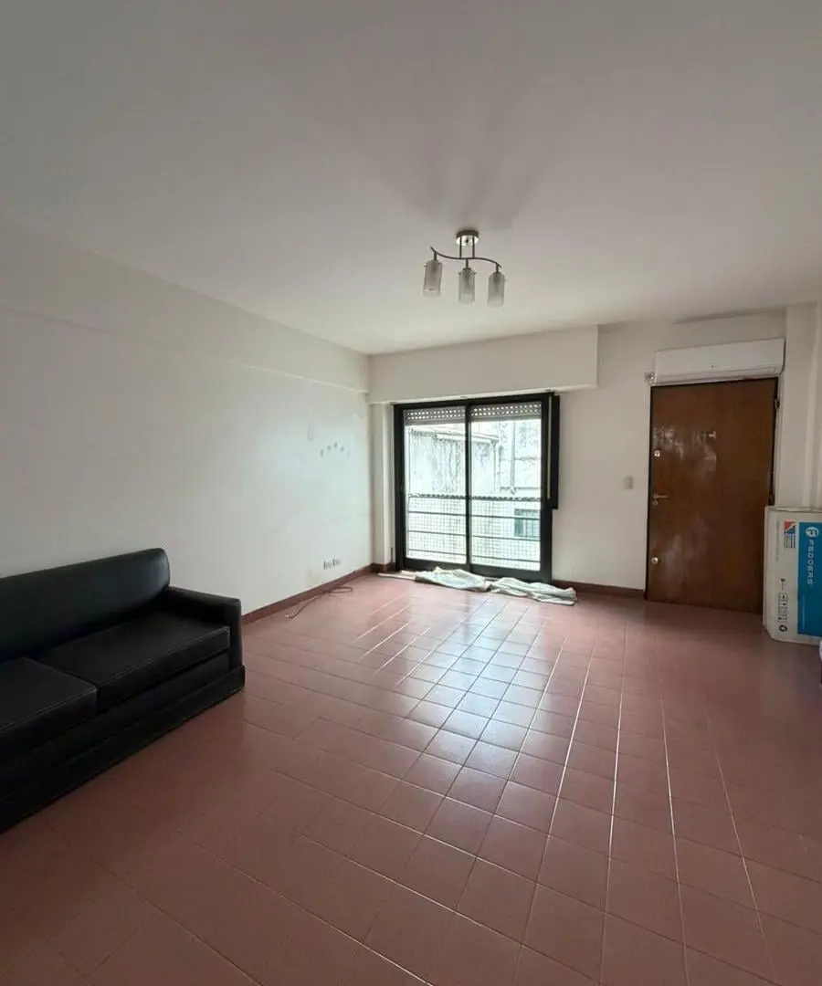Venta Departamento Balvanera contrafrente - 2 ambientes con balcón en un 5º piso muy luminoso 5