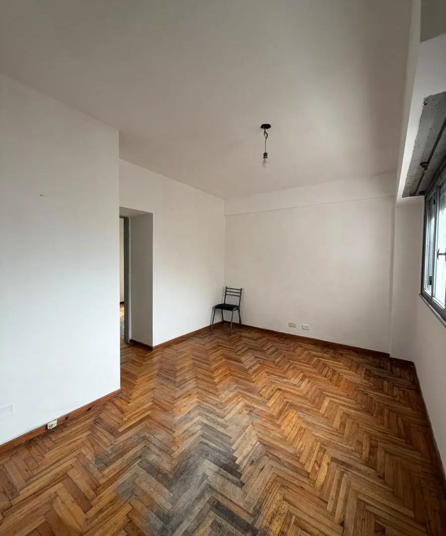 Departamento en Balvanera 4