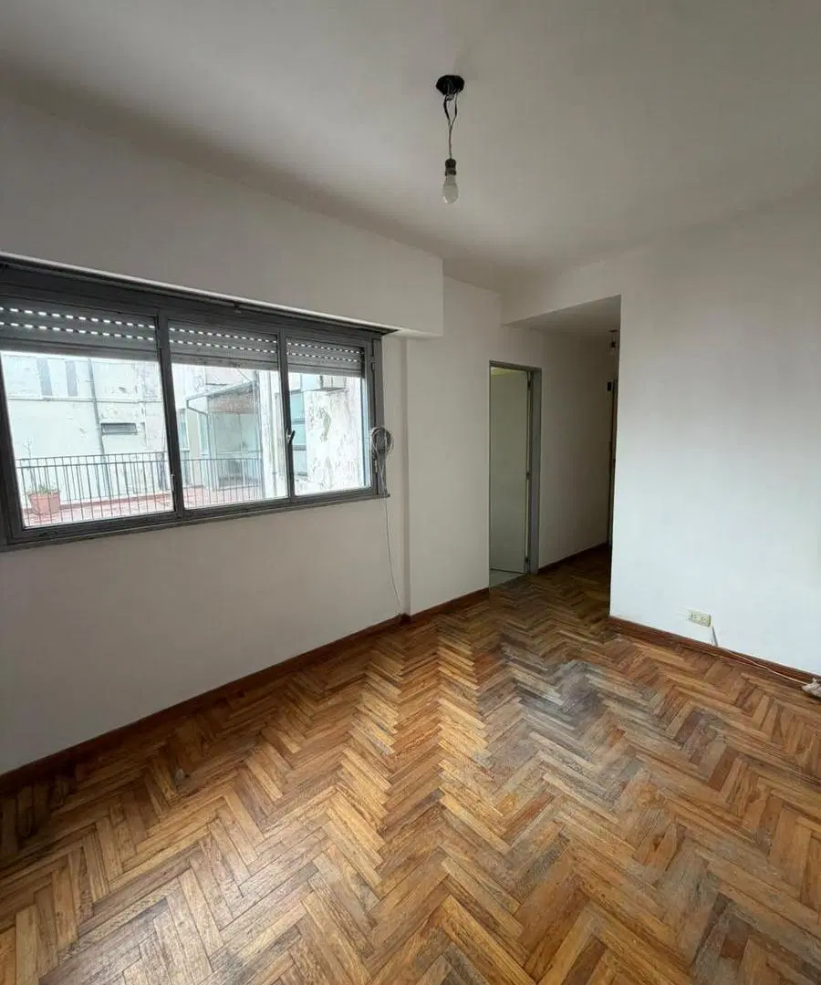 Departamento en Balvanera 5