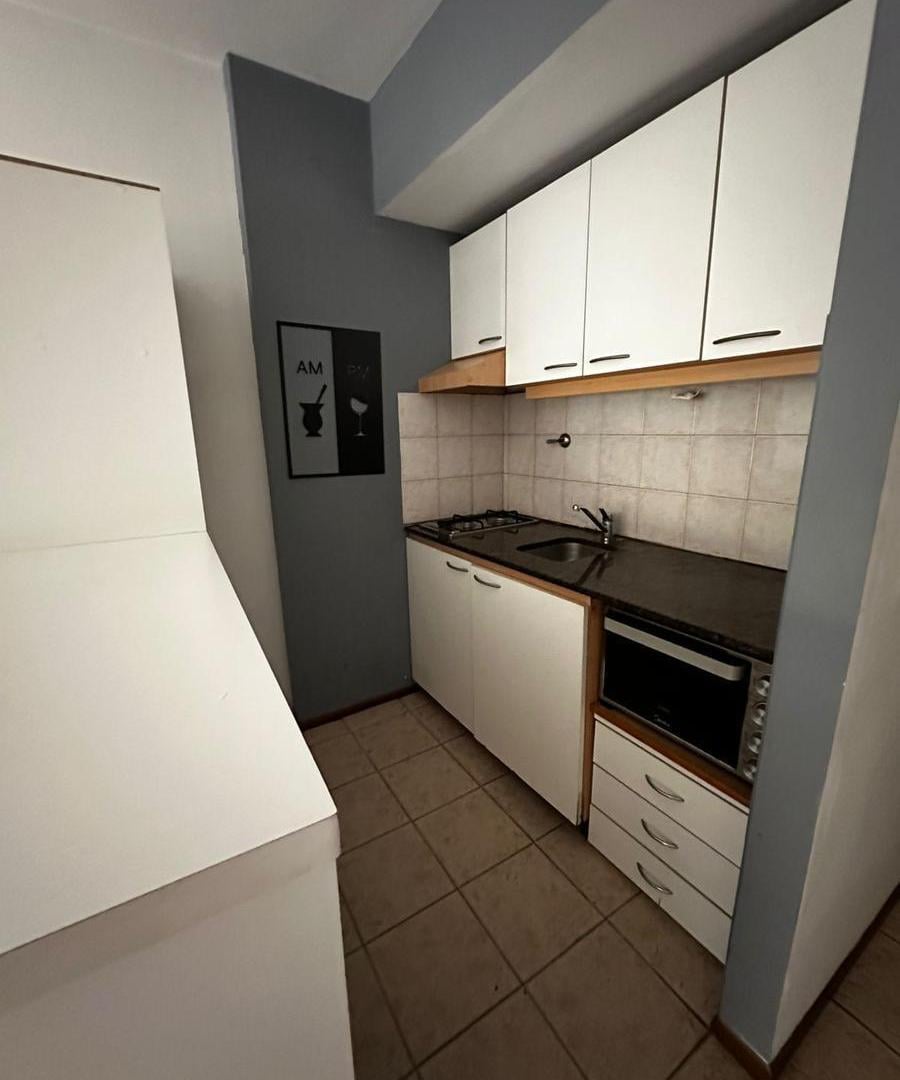 Foto de LEZICA - Departamento en Almagro, monoambiente balcón al frente, super, imagen 3