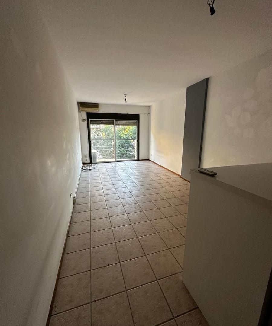 Foto de LEZICA - Departamento en Almagro, monoambiente balcón al frente, super, imagen 2