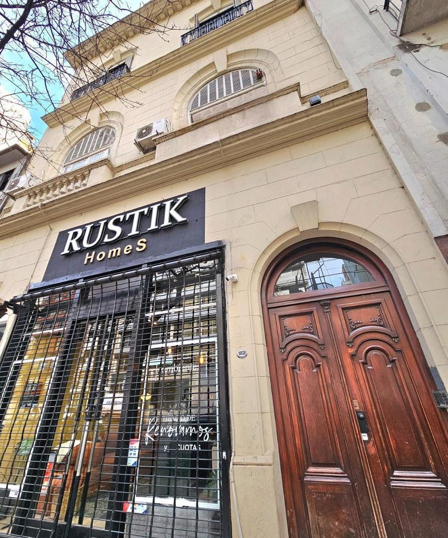 Foto de Departamento / Oficina / Consultorio - Av. Belgrano y Av. Entre Ríos, imagen 1