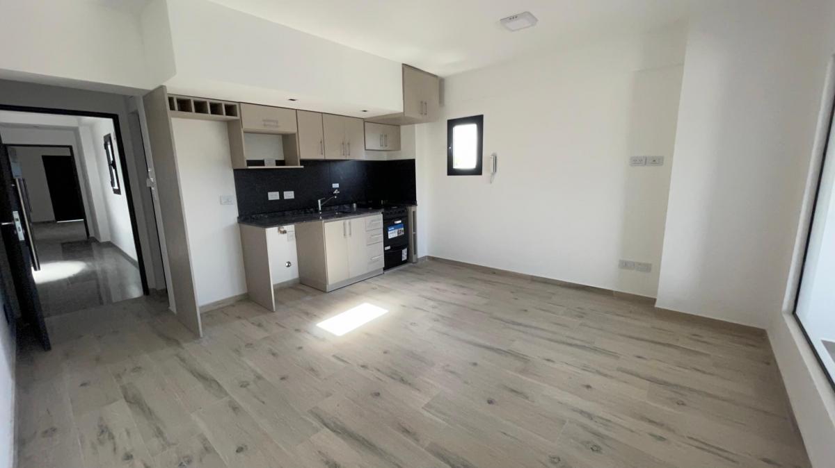 DEPARTAMENTO 2 AMB. EN VENTA EN LANUS